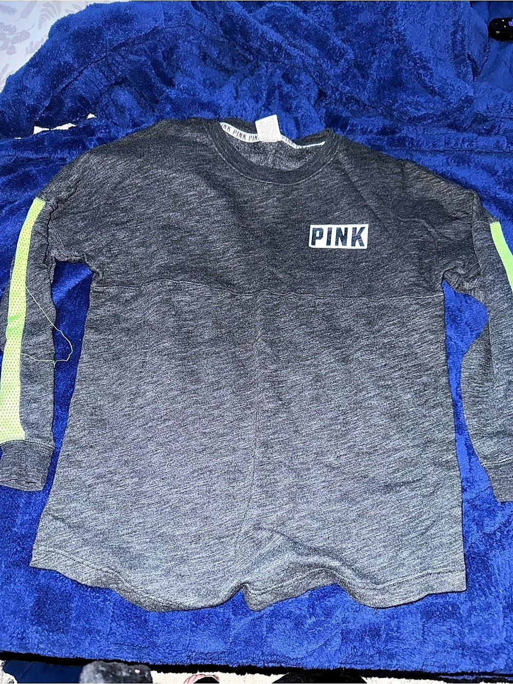PINK Gray & Green Long Sleeve Size Medium